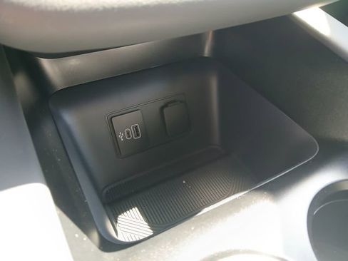 New 2026 Ford Explorer Active AWD/4WD image 21