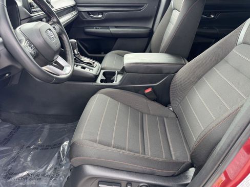 Used 2025 Honda CR-V Sport image 13