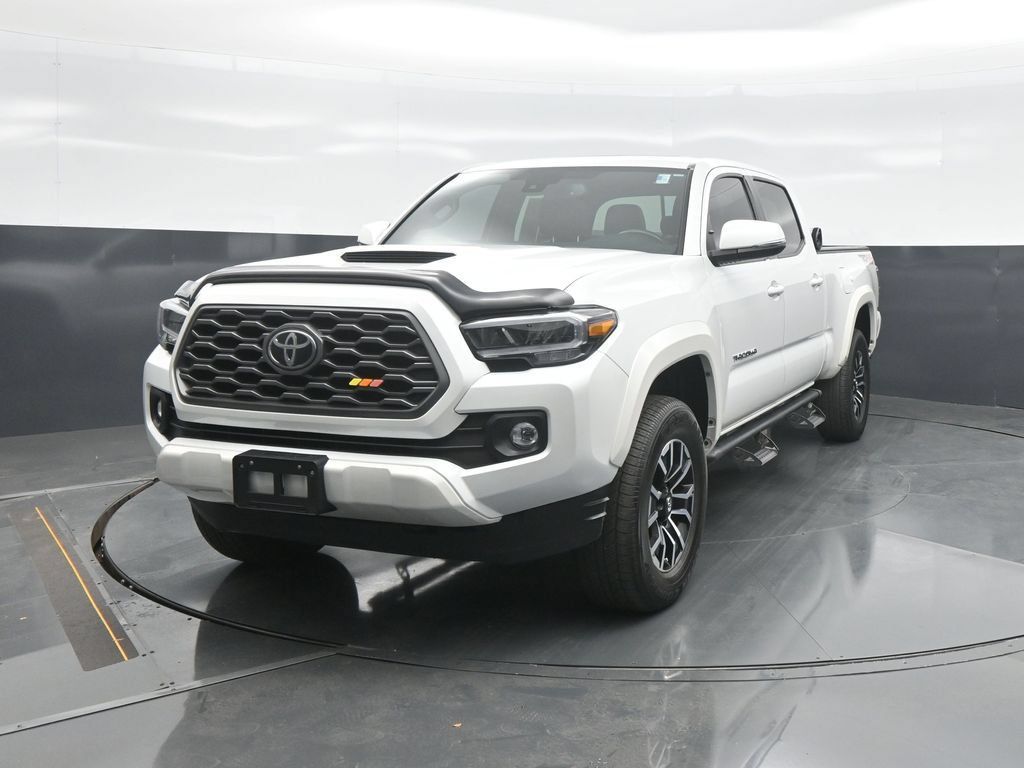 Used 2023 Toyota Tacoma TRD Sport w/ TRD Premium Sport Package AWD/4WD image 2