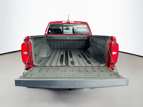 Used 2019 Chevrolet Colorado Z71 AWD/4WD image 26