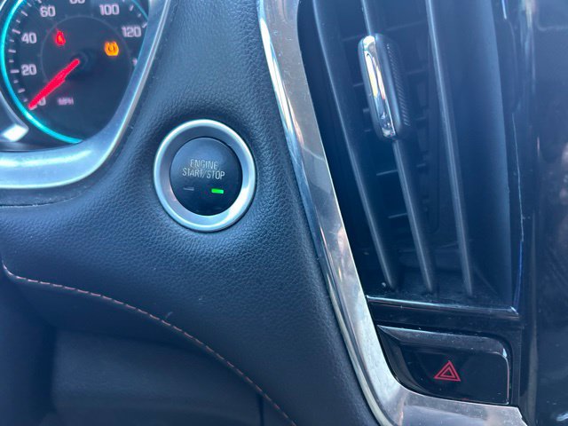 Used 2018 Chevrolet Traverse LT FWD image 18