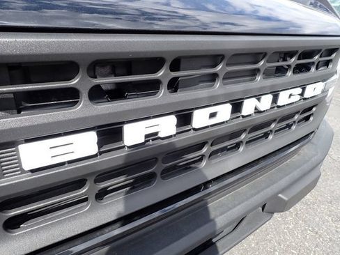 Used 2025 Ford Bronco 4-Door AWD/4WD image 12