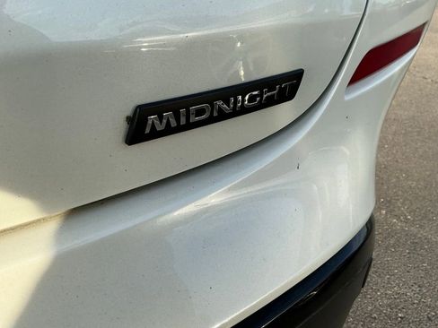 Used 2023 Nissan Murano SV w/ SV Midnight Edition Package image 7