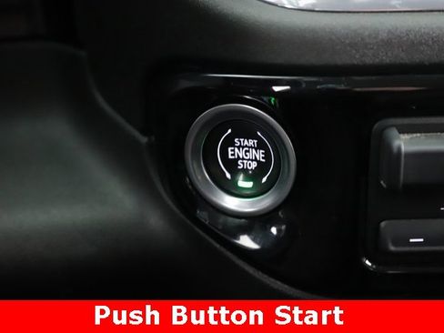 Used 2024 GMC Sierra 1500 Elevation image 24