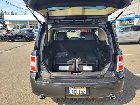 Used 2017 Ford Flex SEL w/ Equipment Group 202A FWD image 11