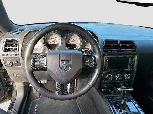 Used 2011 Dodge Challenger SRT8 RWD image 23