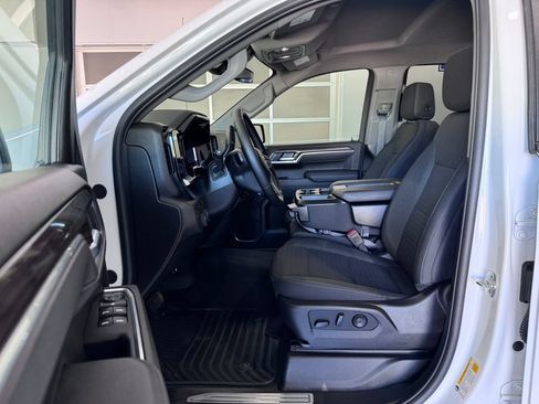 Used 2026 Chevrolet Silverado 1500 LT AWD/4WD image 10