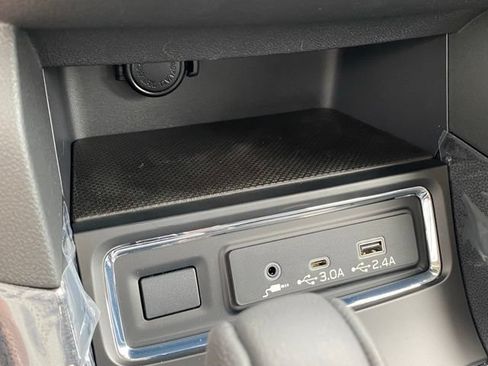 New 2026 Subaru Ascent Premium AWD/4WD image 17