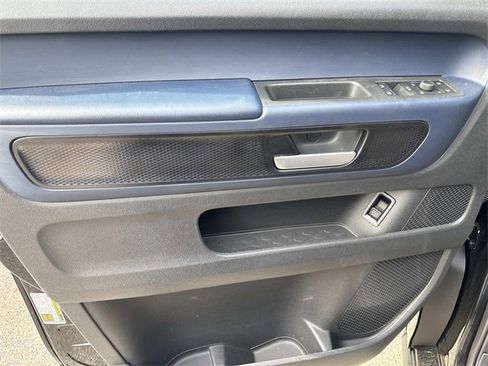 New 2025 Volkswagen ID. Buzz Pro S image 11