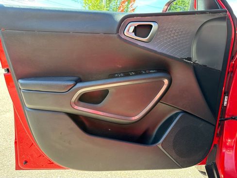 Certified 2021 Kia Soul S FWD image 12