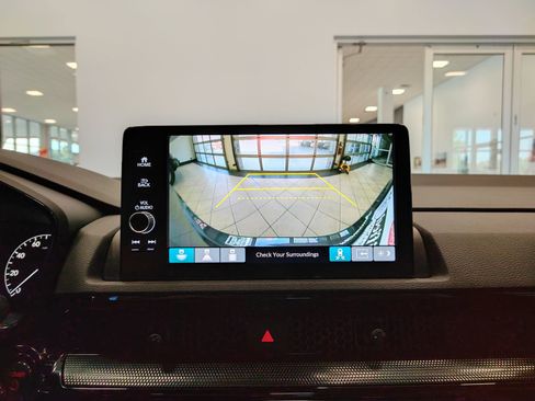 Used 2025 Honda CR-V Sport Touring image 27