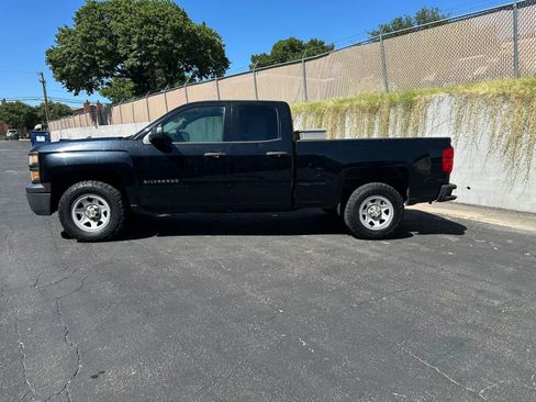 Used 2015 Chevrolet Silverado 1500 W/T image 2