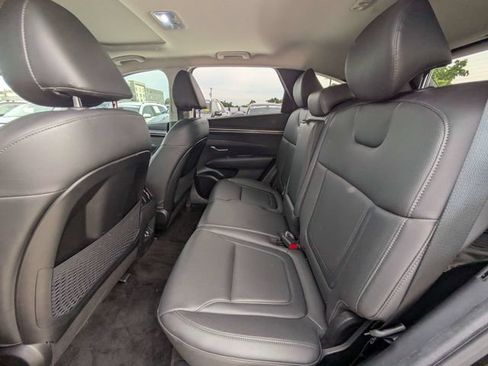 Used 2023 Hyundai Tucson SEL w/ Convenience Package FWD image 12