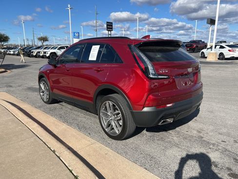 Used 2023 Cadillac XT4 Sport w/ Cold Weather Package image 7