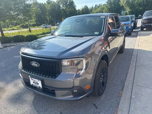New 2025 Ford Maverick Lobo image 3