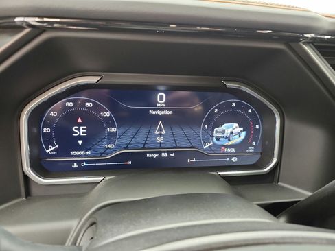 Used 2025 GMC Sierra 2500 AT4 image 11