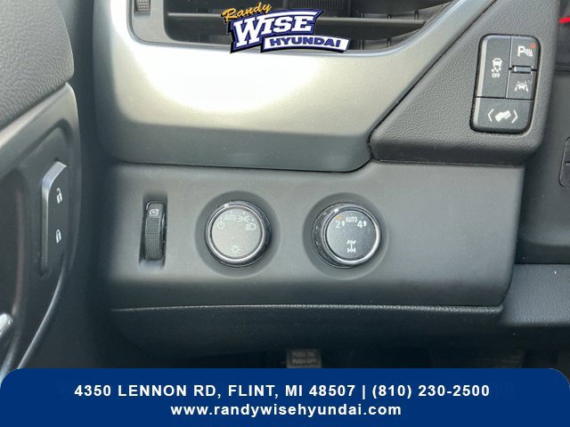 Used 2020 Chevrolet Suburban LT AWD/4WD image 20
