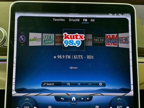 Used 2023 Mercedes-Benz S 500 4MATIC w/ Warmth & Comfort Package image 15