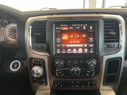 Used 2016 RAM 1500 Laramie w/ Convenience Group image 17