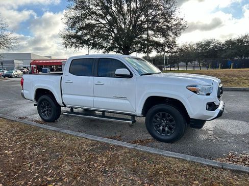 Certified 2023 Toyota Tacoma SR5 image 7