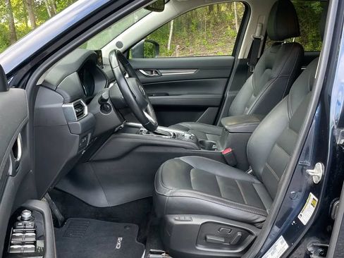 Used 2019 MAZDA CX-5 Grand Touring w/ GT Premium Package AWD/4WD image 2