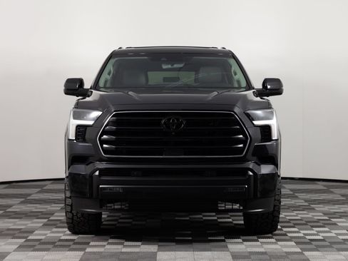 Used 2024 Toyota Sequoia SR5 w/ SR5 Premium Package AWD/4WD image 12