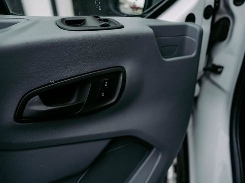 Used 2019 Ford Transit 250 130 Low Roof w/ Exterior Upgrade Package image 16