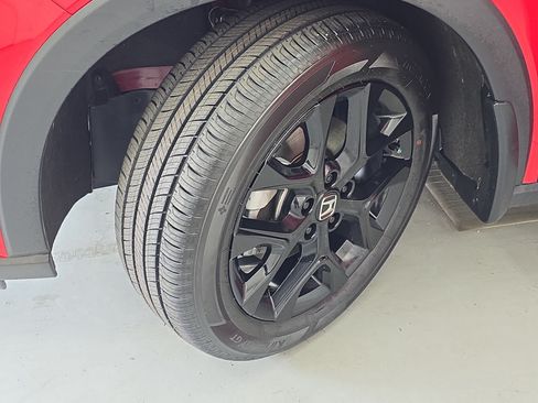 Certified 2024 Honda HR-V Sport image 28