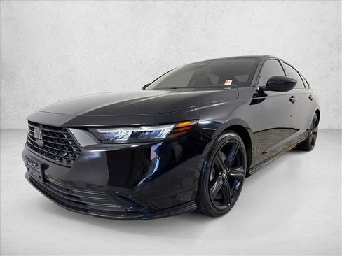 Used 2023 Honda Accord Sport image 8