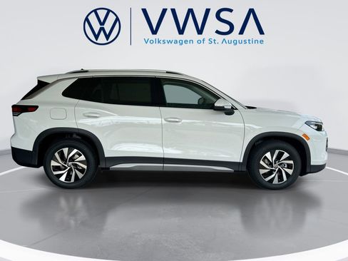 New 2026 Volkswagen Tiguan S FWD image 8