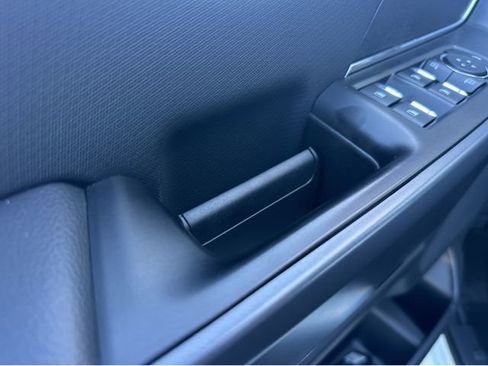 Used 2025 Ford F150 XLT w/ Equipment Group 302A MID image 39