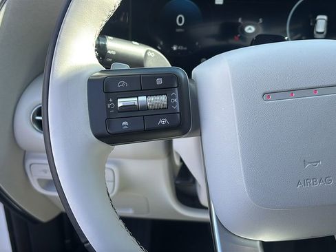 Used 2026 Hyundai Palisade Calligraphy image 17