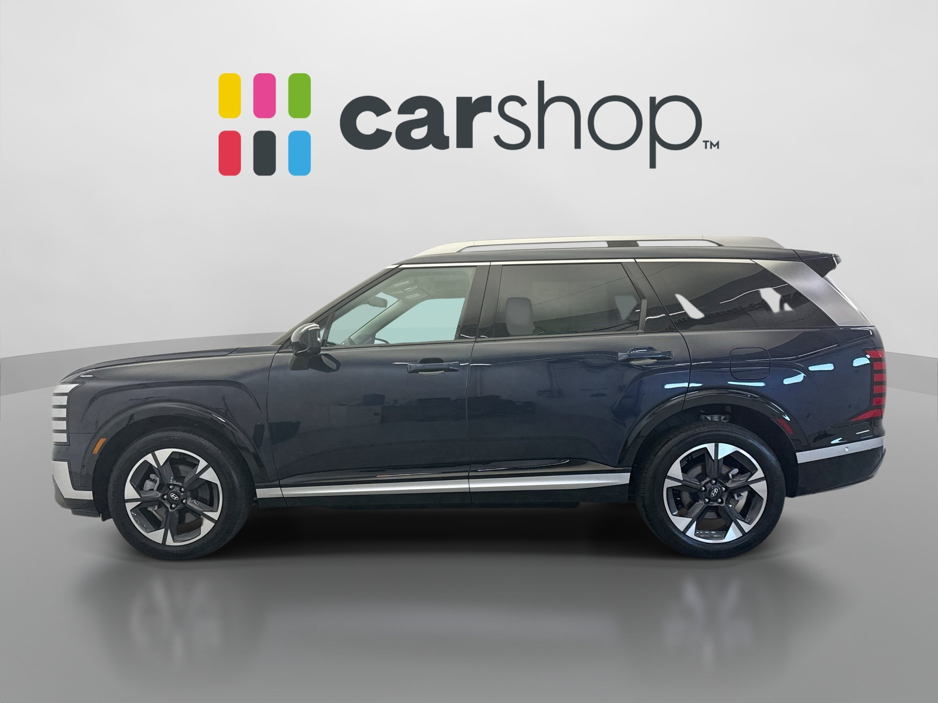 Used 2026 Hyundai Palisade Limited AWD/4WD image 2