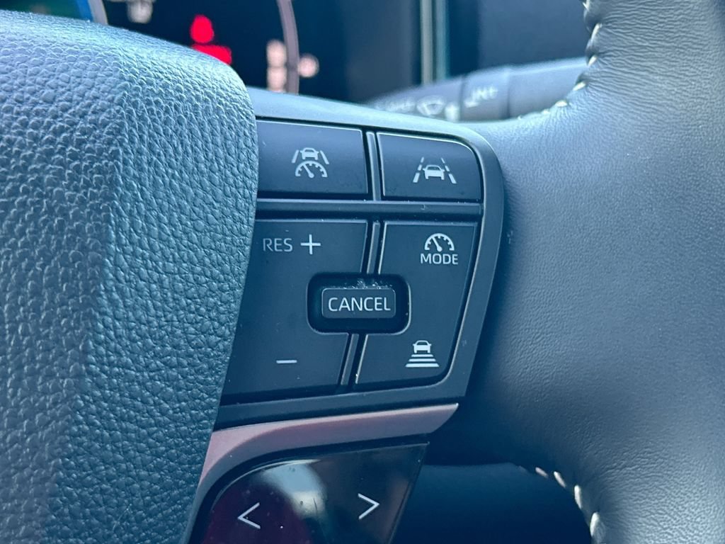 Certified 2025 Toyota Camry SE FWD image 18