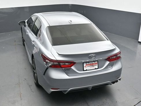 Used 2024 Toyota Camry SE FWD image 30
