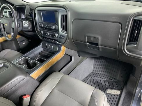 Used 2015 Chevrolet Silverado 1500 LTZ w/ LTZ Plus Package AWD/4WD image 7