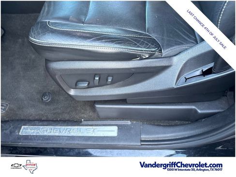 Used 2018 Chevrolet Tahoe LT RWD image 14