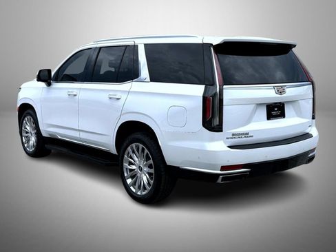 Used 2021 Cadillac Escalade Premium Luxury w/ Performance Package AWD/4WD image 7