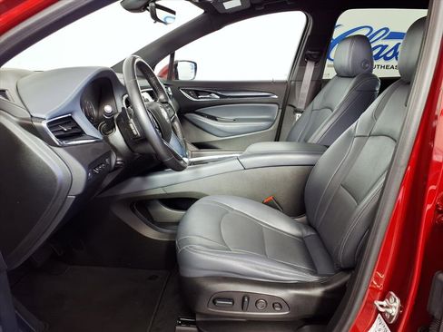 Used 2024 Buick Enclave Premium image 16