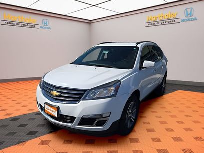 Used 2017 Chevrolet Traverse LT