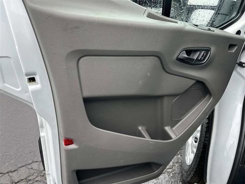Used 2024 Ford Transit 250 Low Roof w/ Exterior Upgrade Package RWD image 7