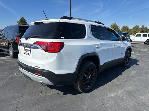 Used 2018 GMC Acadia SLT AWD/4WD image 7