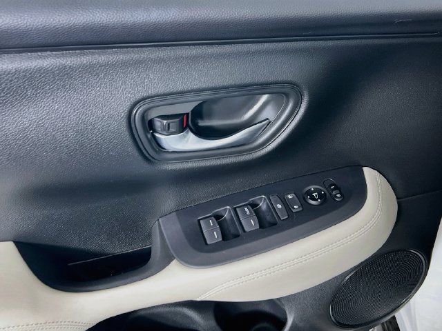 Used 2024 Honda HR-V LX image 20