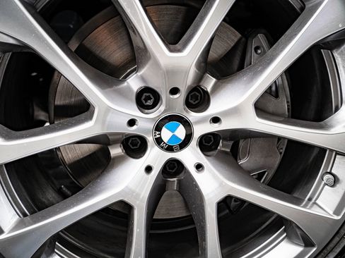 New 2026 BMW X5 xDrive40i image 8