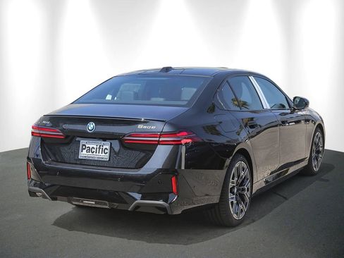 New 2027 BMW 550e xDrive AWD/4WD image 6