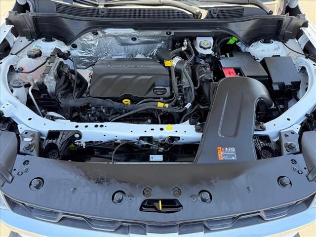 Certified 2026 Chevrolet Trax LS FWD image 23