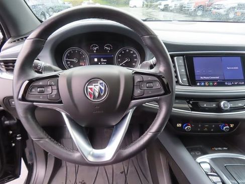 Used 2022 Buick Enclave Essence w/ Experience Buick Package image 19