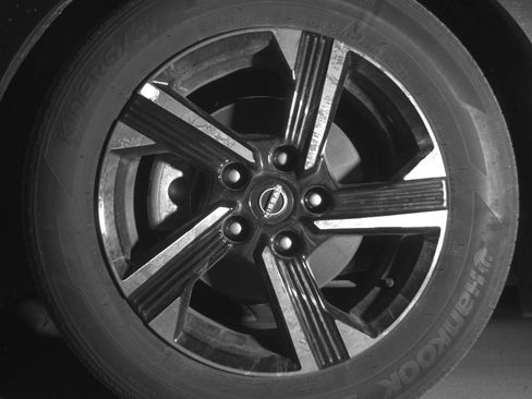 Used 2025 Nissan Sentra SV FWD image 12