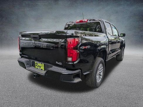 New 2026 Chevrolet Colorado LT w/ LT Convenience Package AWD/4WD image 4