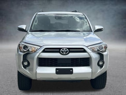 Used 2021 Toyota 4Runner SR5 Premium w/ Moonroof Package RWD image 8